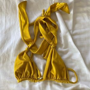 Sommer swim yellow gold bikini top
